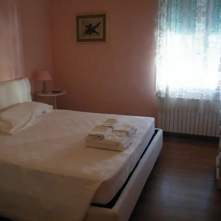 公寓 Vacanze I Provenzali